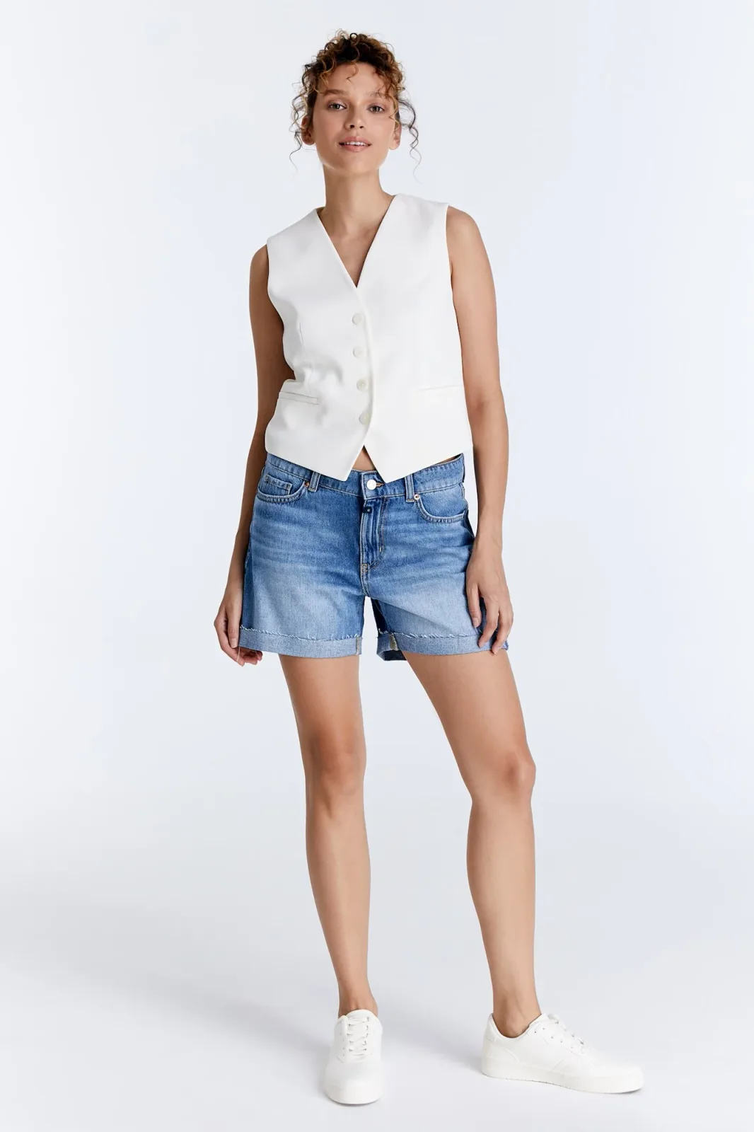 Cup of Joe Tracy Low Waist Regular Length 5 Pocket Shorts Medium Blue